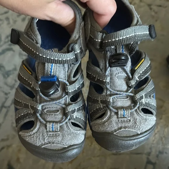 Keen Kids Water Shoes - Gray and Blue - Picture 8 of 8